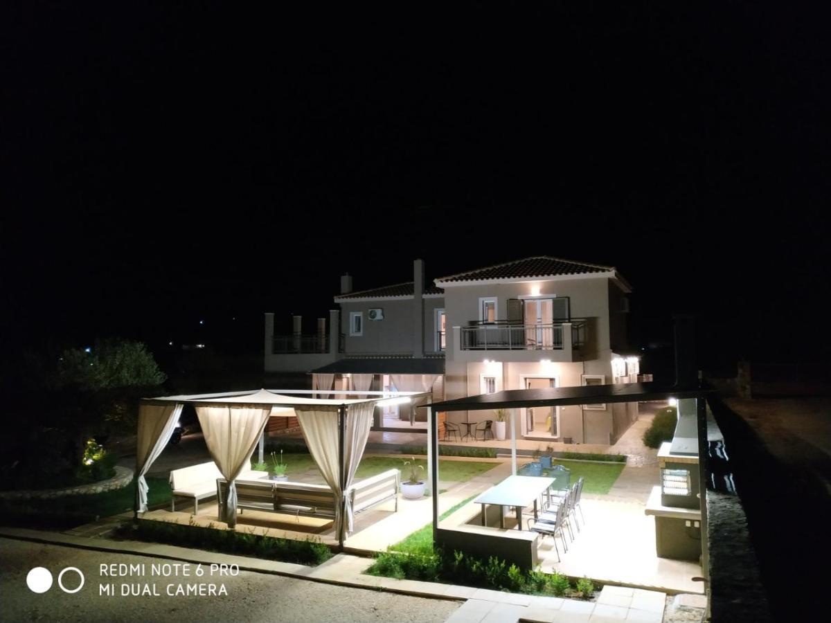 Rose Maisonette Razáta Екстериор снимка