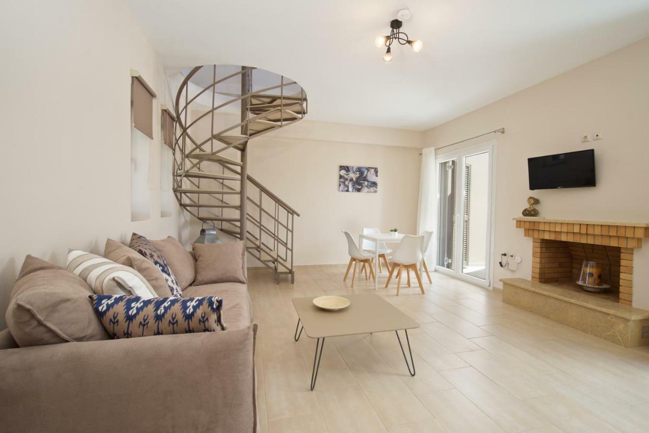 Rose Maisonette Razáta Екстериор снимка