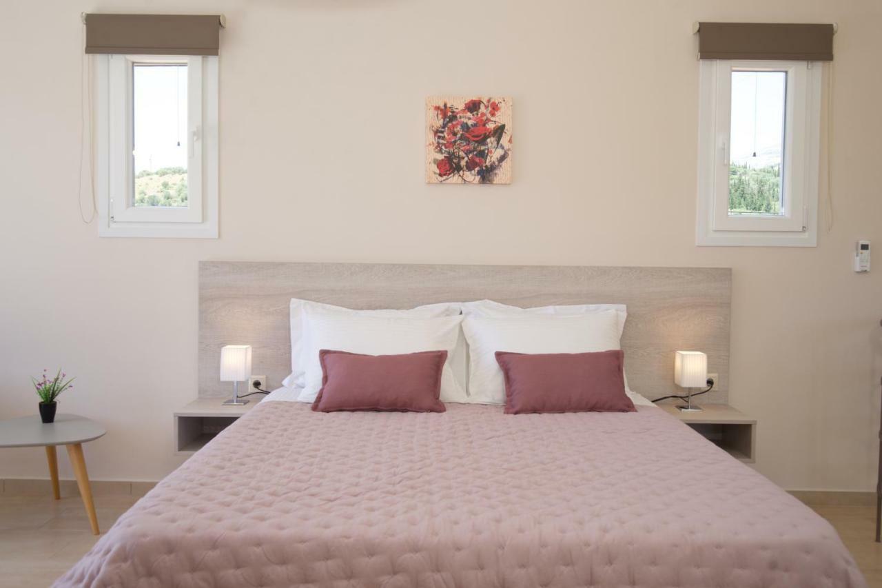 Rose Maisonette Razáta Екстериор снимка