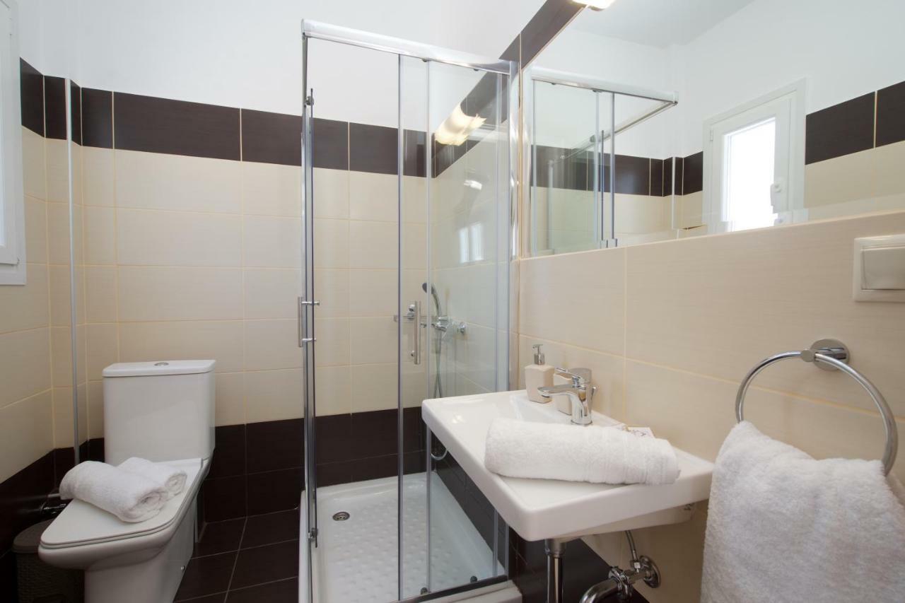 Rose Maisonette Razáta Екстериор снимка